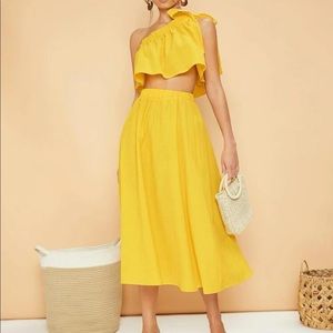 SHEIN Knot Shoulder Ruffle Crop Top & Flared Skirt Set